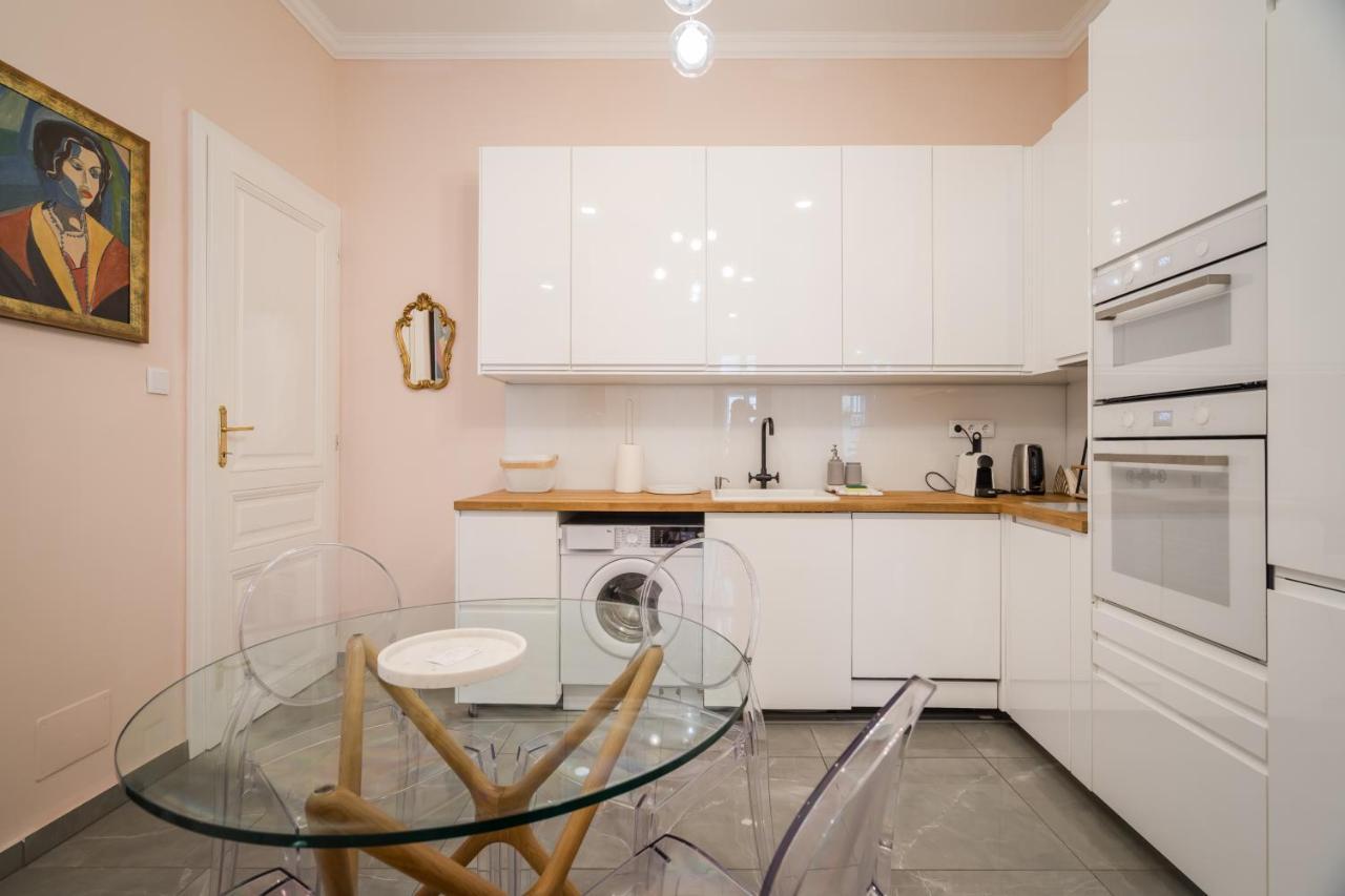 Bpr Adagio Design Home With A/C Budapest Exteriör bild